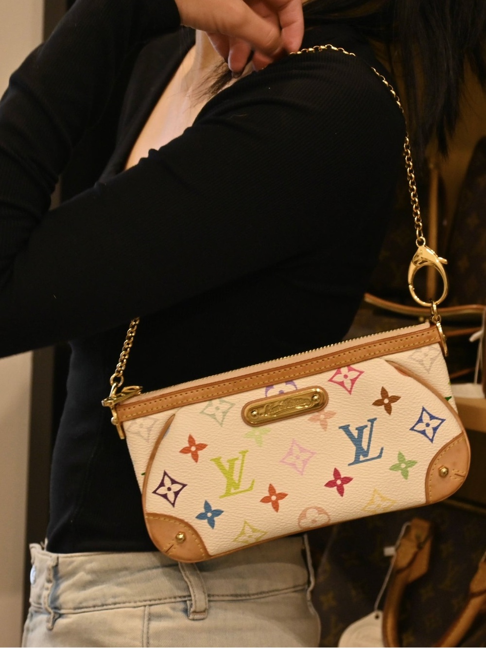 Louis Vuitton Milla Multicolor Pochette - Picture 17 of 17